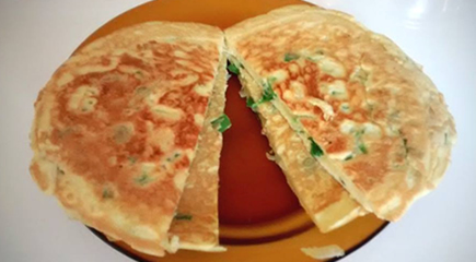 Omelete Feita com Farinha de Arroz